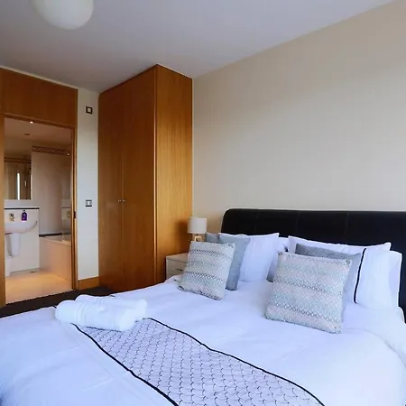 Apartment Large Sea View In The South Dublin